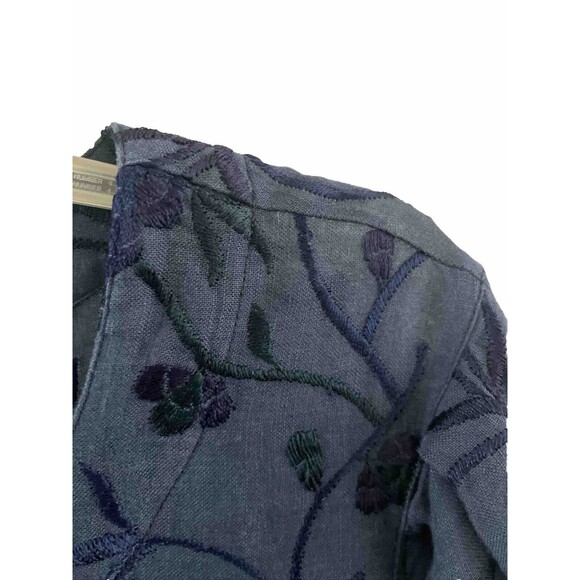 EUC SALVATORE FERRAGAMO Blue Embroidered Floral Puff Sleeve Linen Blouse Sz XS - Picture 3 of 9